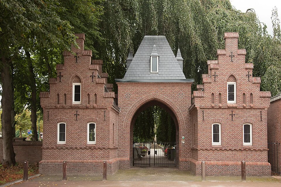 Poortgebouw begraafplaats soest