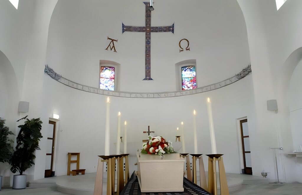 Begraafplaats St. Jozef in Haarlem met rustige, groene omgeving en katholieke uitstraling, geschikt voor een respectvolle en traditionele begrafenis.