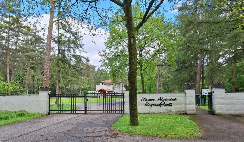 Nieuwe algemene begraafplaats Doorn