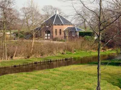 Begraafplaats IJsseldijk-Noord — Ouderkerk aan den IJssel